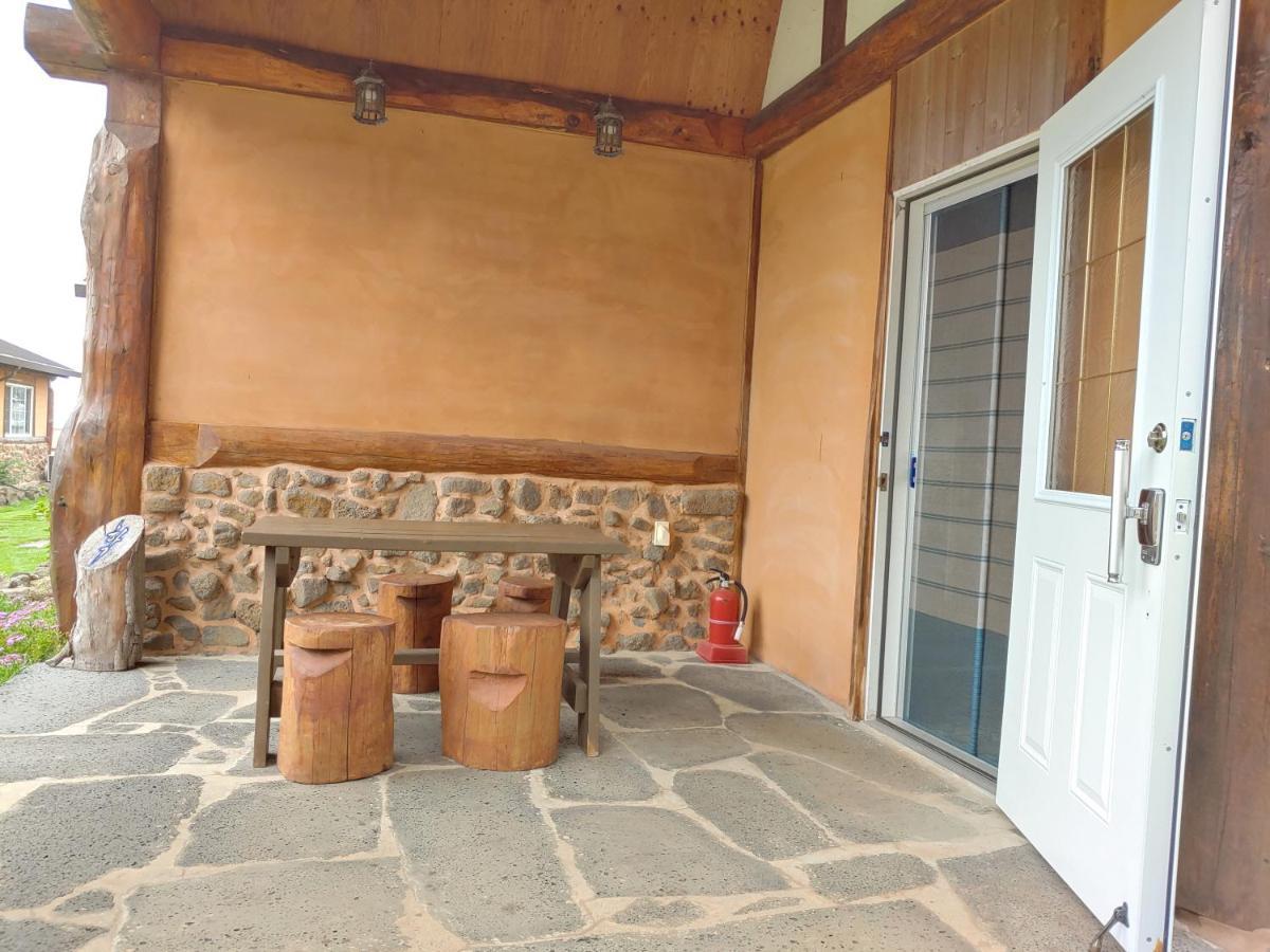 Geumok Log Pension Seogwipo-stad Buitenkant foto