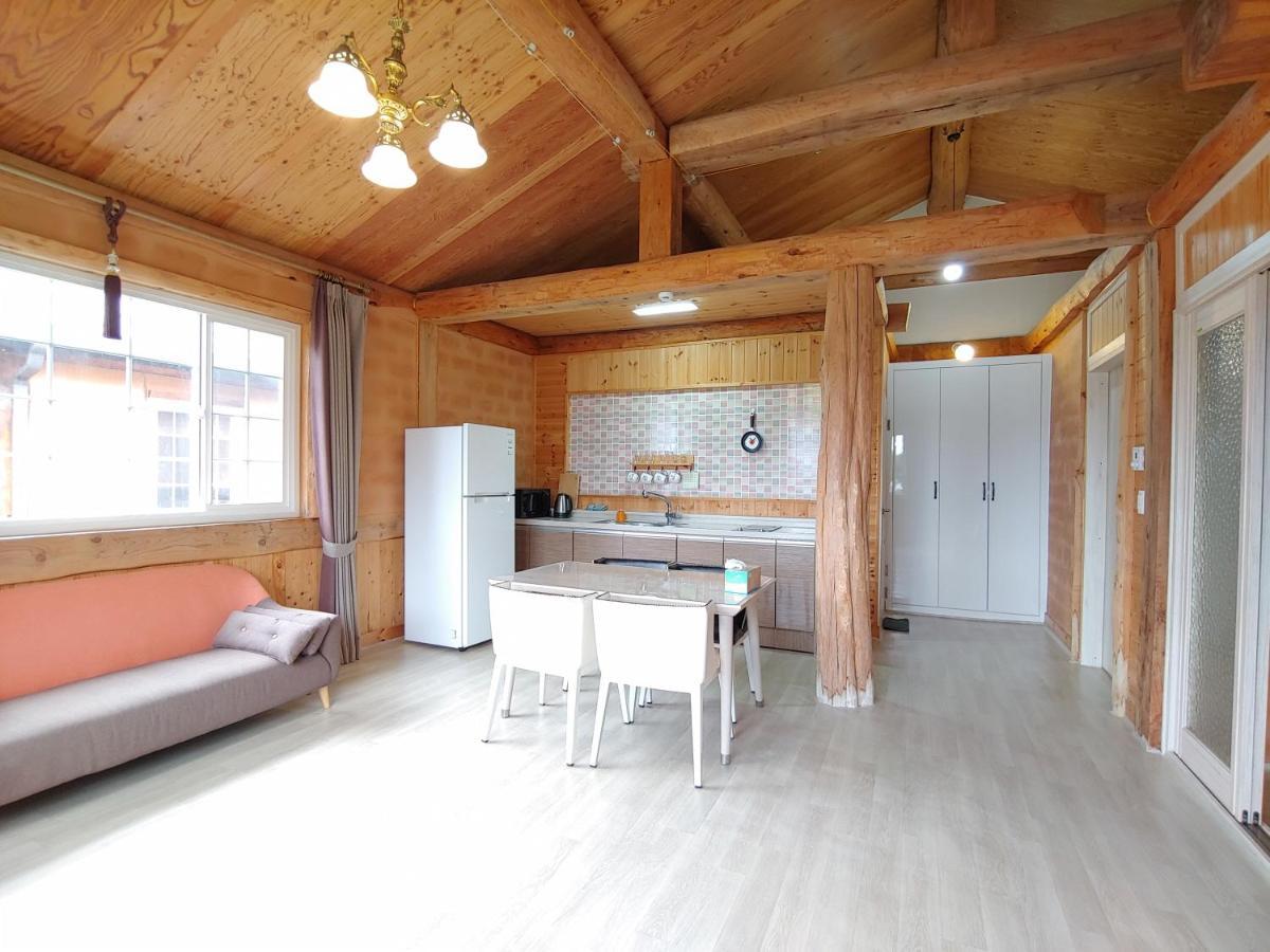 Geumok Log Pension Seogwipo-stad Buitenkant foto